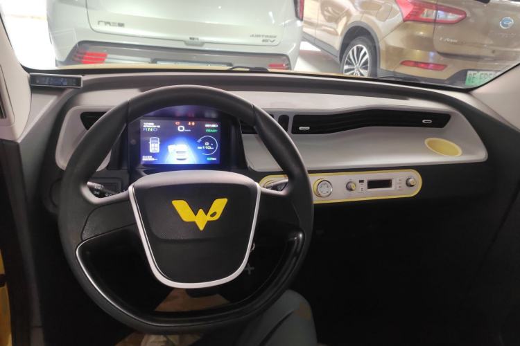 Used Wuling Hongguang MINIEV 2021 Macaron Premium Model – Lithium-NMC