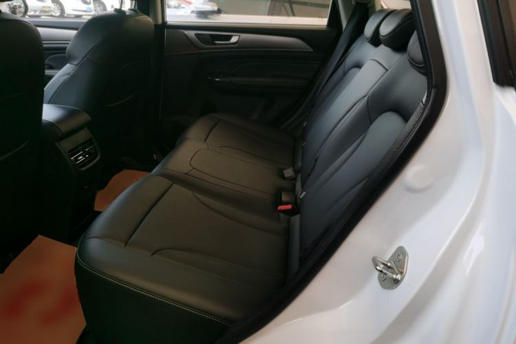 Used Haval M6 2021 PLUS 1.5T Manual Luxury Smart Connectivity Model