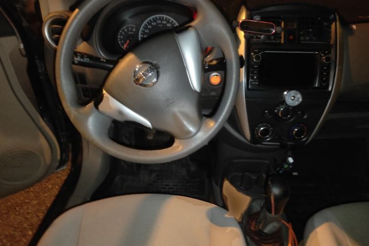 Used Nissan Sunny 2016 1.5XE Manual Leading Edition
