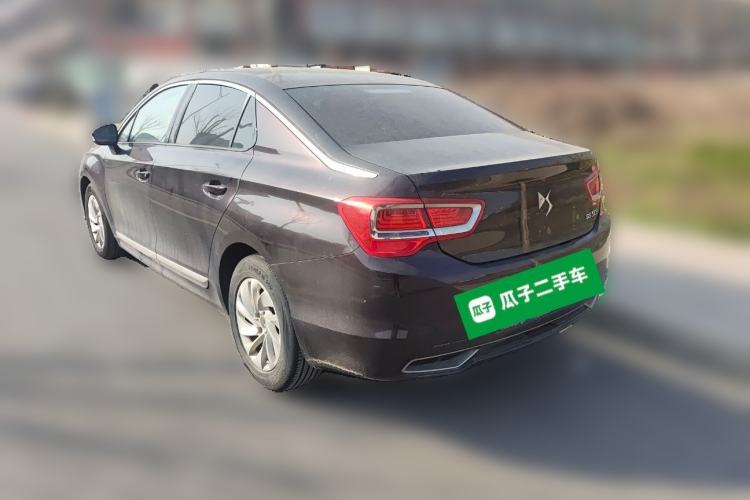 Used DS 5LS 2014 1.8L automatic Comfort version VTi140