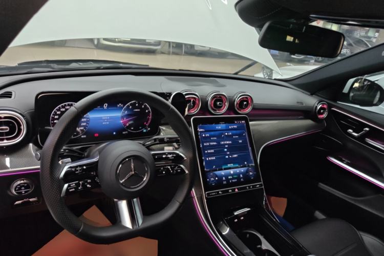 Used Mercedes-Benz C-Class 2023 Restyled C 260 L Sport Edition Center Console