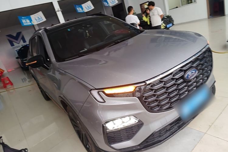 Used Ford Equator 2023 EcoBoost 225 Obsidian Orange Edition Prestige PLUS 7-Seater (2/2/3)
