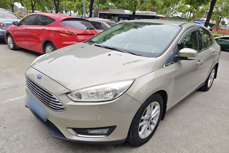 Used Ford Focus 2017 Sedan 1.6L Manual Fashion Edition Smart Drive Version