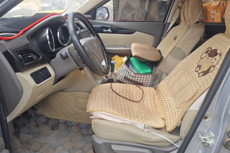 Used Foton Gatu ix5 2016 1.5L ZhiZhen Trim
