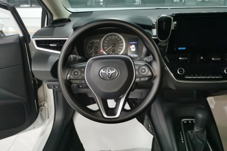 Used Toyota Corolla 2021 Dual-Motor 1.8L E-CVT Elite Edition Steering Wheel