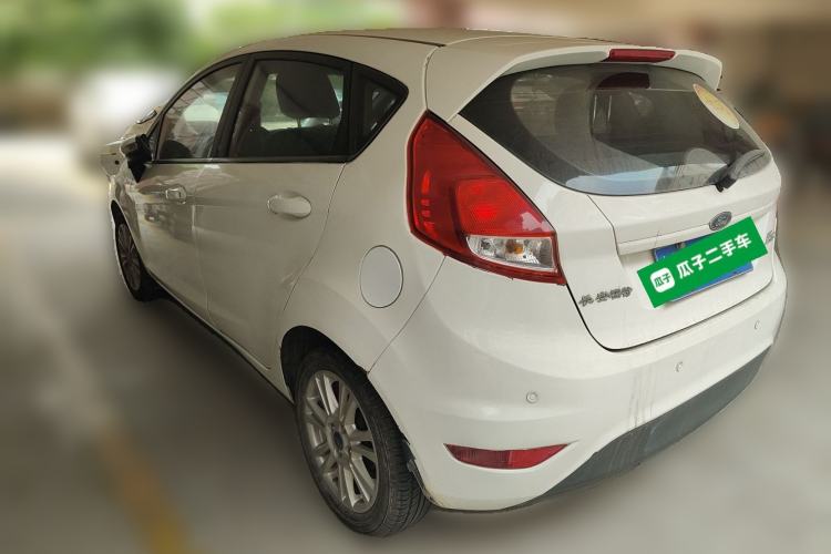 Used Ford Fiesta 2013 Hatchback 1.5L Automatic Fashion Edition Rear Left 45 Deg