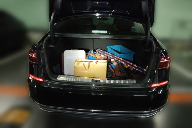 Used Volkswagen Passat 2023 Facelift 330TSI Luxury Edition
