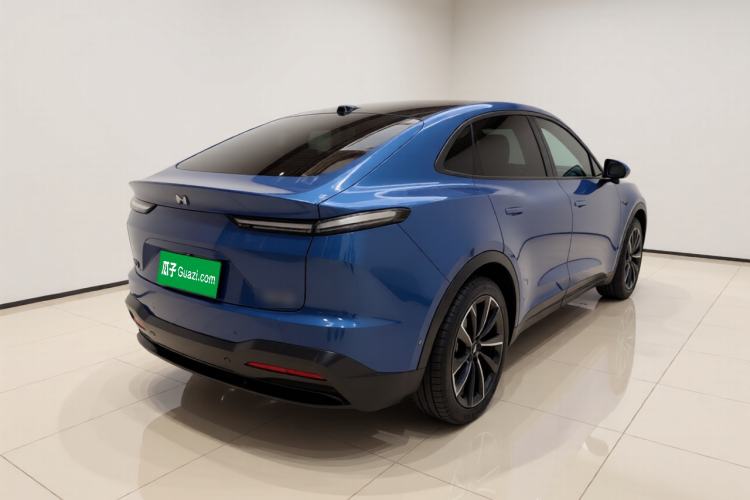 Used ONVO L60 2024 60 kWh All-Wheel Drive