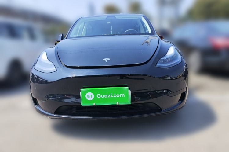 Used Tesla Model Y 2023 Rear-Wheel-Drive Version
