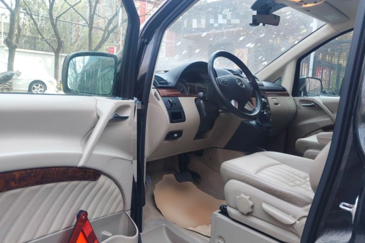 Used Mercedes-Benz Viano 2013 3.0L Comfort Edition Driver Seat