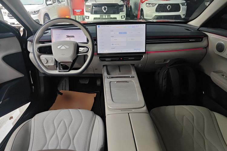 Used Chery Fengyun A8L 2025 1.5 TGDI 145 km Luxury Version