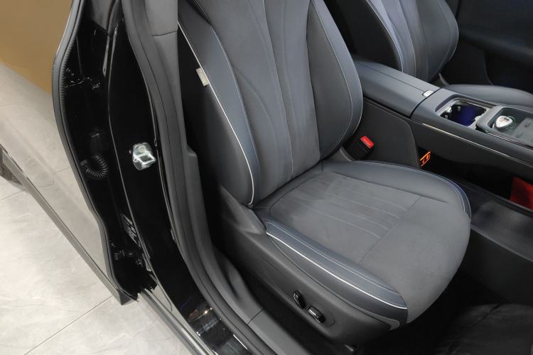 Used VOYAH COURAGE 2024 Four-Wheel Drive Global Edition
