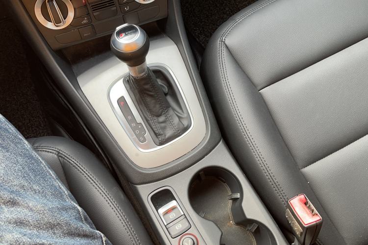 Used Audi Q3 2015 35 TFSI Millionth Anniversary Intelligent Edition Gear Lever