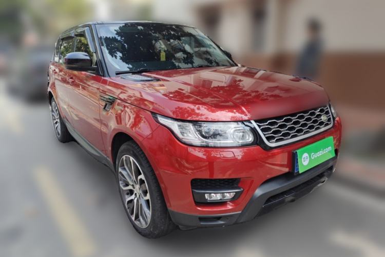 Used Land Rover Range Sport 2014 3.0 SC V6 HSE DYNAMIC Front Right 45 Deg