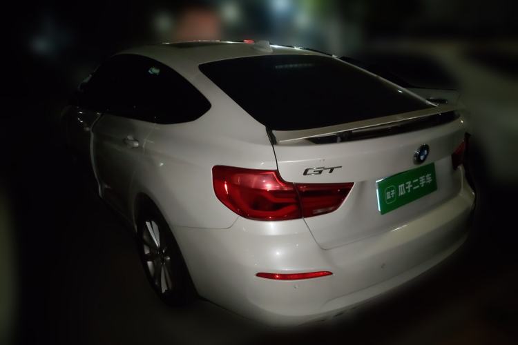 Used BMW 3 Series GT 2017 320i Sport Edition
