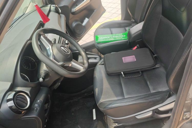 Used Nissan Kicks 2021 1.5L XL CVT Cool Enjoyment Edition