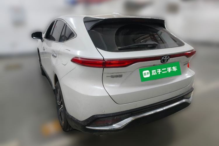 Used Toyota Harrier 2022 2.0L CVT Two-Wheel Drive Luxury Edition