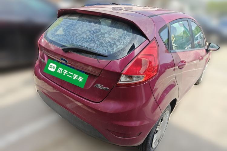 Used Ford Fiesta 2013 Hatchback 1.5L Manual Fashion Edition