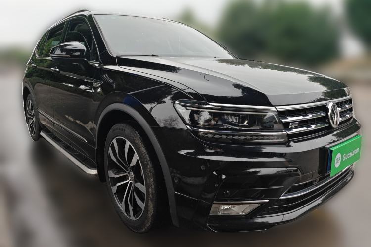 Used Volkswagen Tiguan L 2019 Restyled 330TSI Automatic Two-Wheel Drive R-Line Flagship Version China VI Standard
