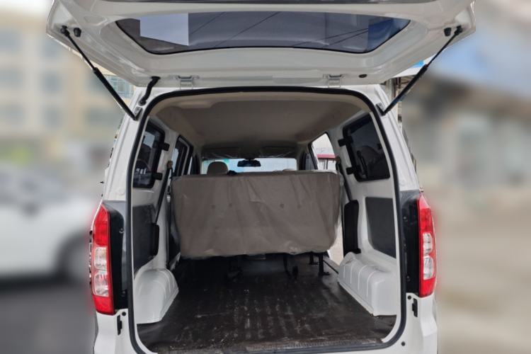 Used Wuling Hongguang V 2022 1.5L Jingqu Edition Electric-Assist LAR Trunk