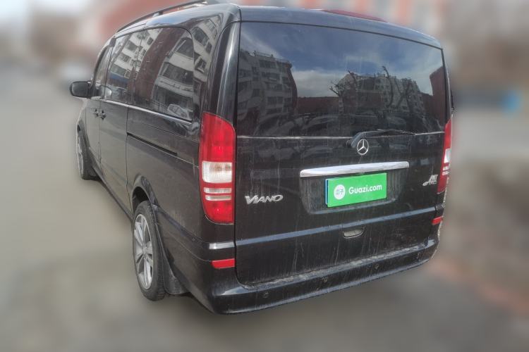 Used Mercedes-Benz Viano 2011 2.5L Navigator Edition