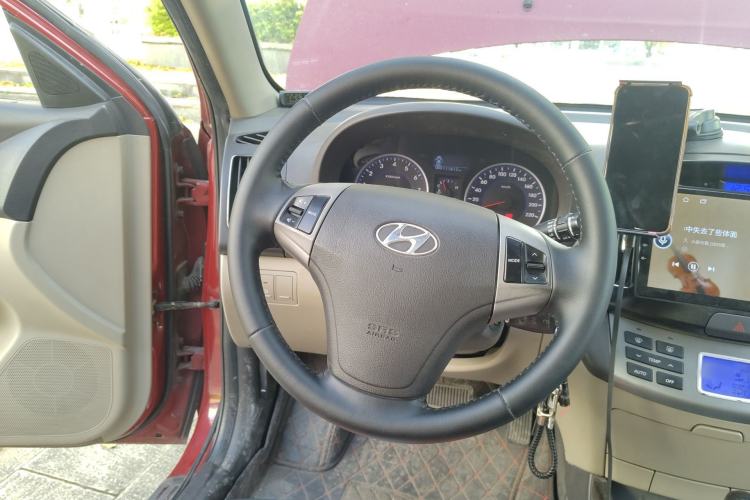 Used Hyundai Celesta 2011 1.6L Automatic Luxury Version