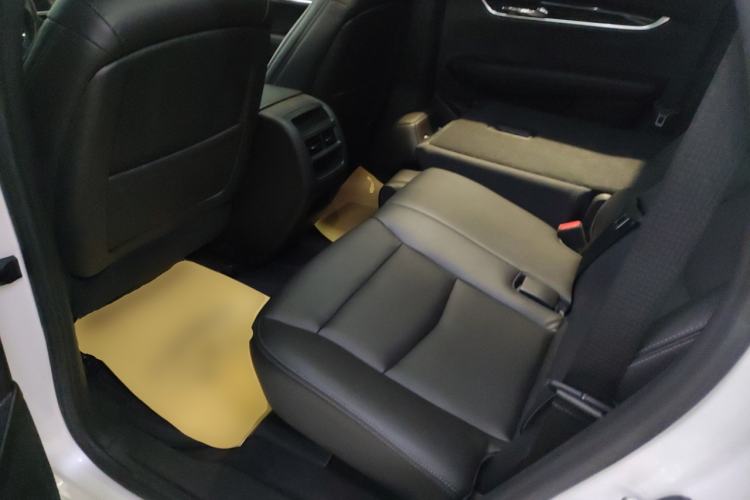 Used Cadillac XT5 2021 28T Luxury Model