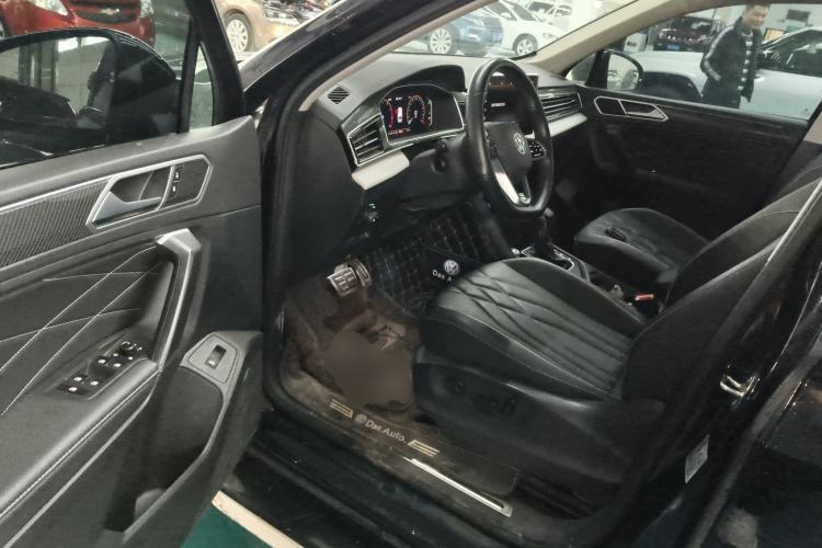 Used Volkswagen Tiguan L 2022 330TSI Automatic Two-Wheel Drive R-Line Enhanced Edition