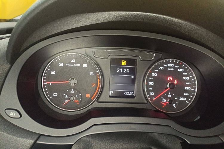 Used Audi Q3 2016 35 TFSI quattro all-wheel-drive style model
