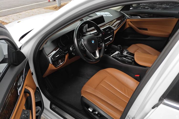 Used BMW 5 Series 2018 528Li Launch Special Edition
