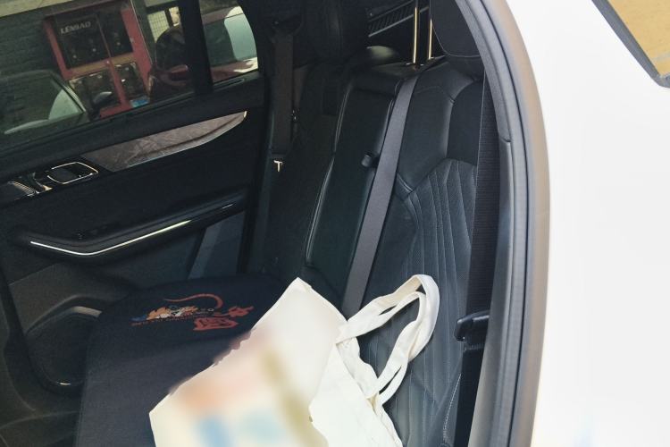 Used Lynk & Co 09 2021 2.0T Halo Seven-Seater