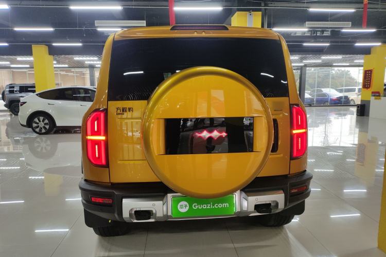 Used Formula Leopard Leopard 5 2023 Navigator Edition
