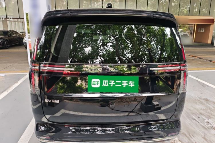 Used Volvo EM90 2025 Ultra Six-Seater Rear