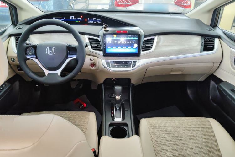 Used Honda Jade 2017 1.8L automatic Comfort version 5 seats