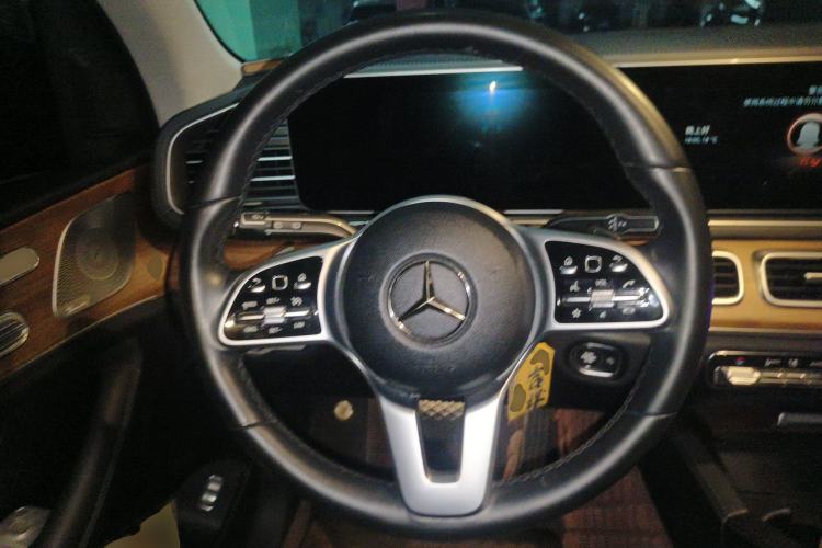 Used Mercedes-Benz GLE 2020 GLE 350 4MATIC Luxury Model Steering Wheel