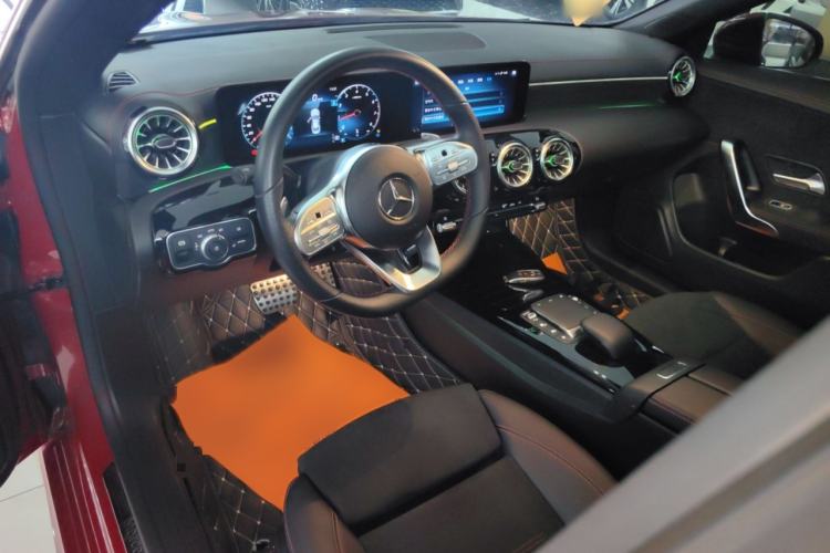 Used Mercedes-Benz CLA 2022-Year Updated CLA 200
