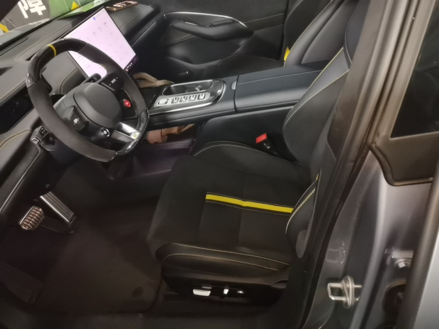 Xiaomi Auto SU7 Ultra 2025 Ultra Model — снимка 17