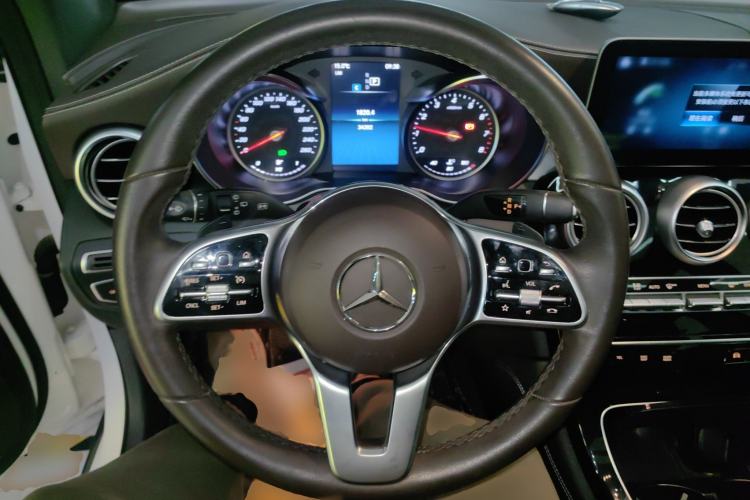 Used Mercedes-Benz GLC 2020 GLC 260 L 4MATIC Dynamic Model