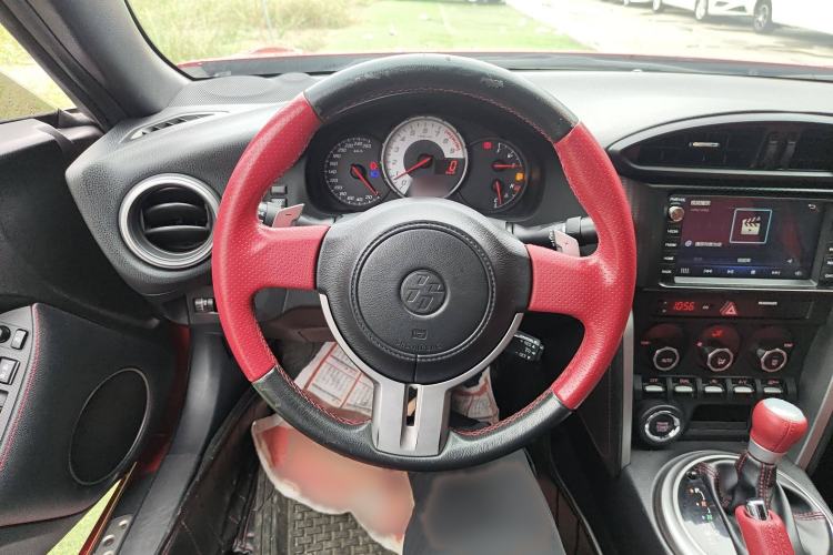 Used Toyota 86 2013 2.0L Automatic Luxury Version