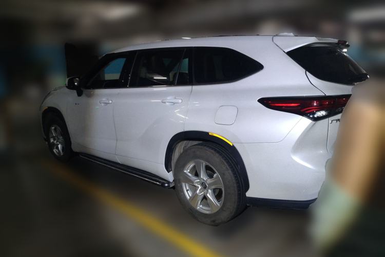 Used Toyota Highlander 2024 2.5L Smart e-Power Dual-Motor All-Wheel-Drive Elite Version – 7 Seats
