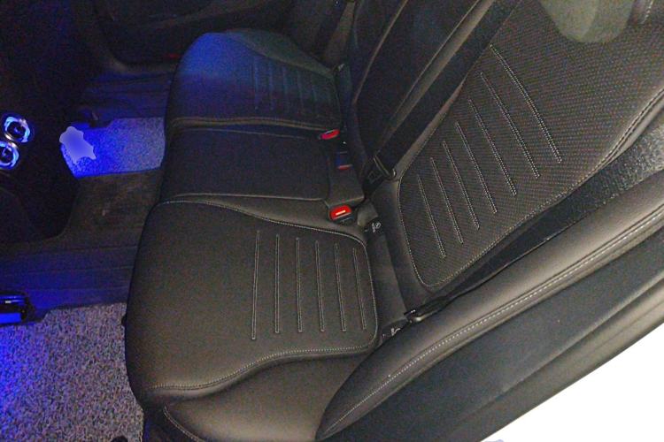 Used Mercedes-Benz C-Class 2023 Second Facelift C 260 L Starry Night Sports Edition
