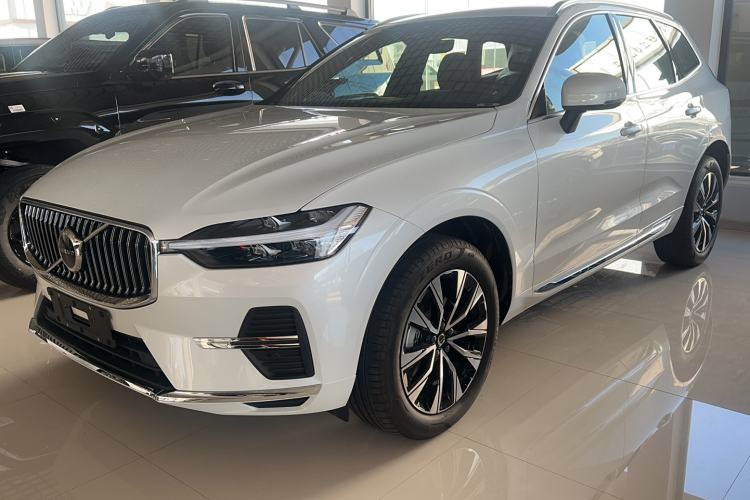 Used Volvo XC60 2025 B5 Four-Wheel Drive Smart & Advanced Luxury Edition