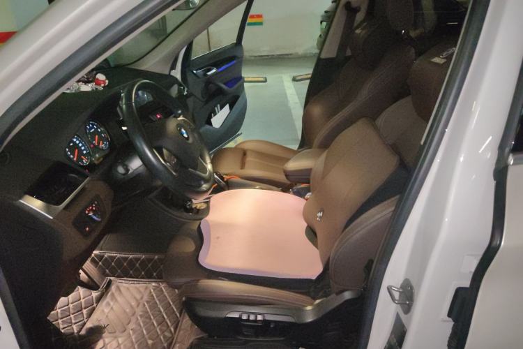 Used BMW X1 2020 sDrive20Li Fashion Model Left Front Seat