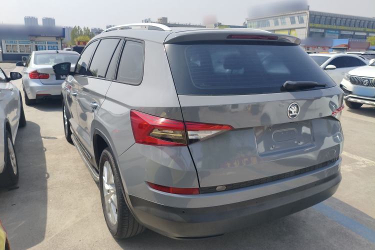 Used Skoda Kodiaq 2017 TSI330 5-Seat Two-Wheel Drive Luxury Edition Rear Left 45 Deg