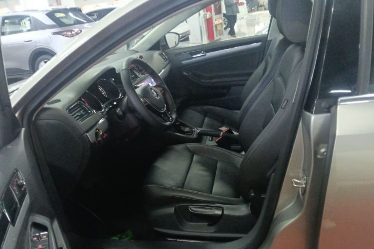 Used Volkswagen Sagitar 2018 1.6L Automatic Comfort Model Left Front Seat