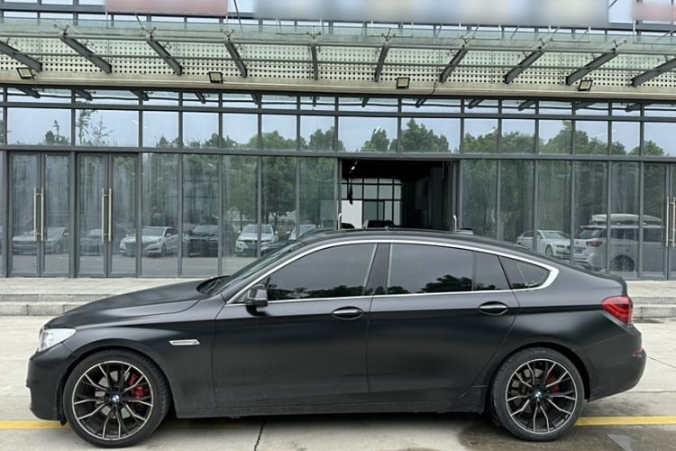 Used BMW 5 Series GT 2017 528i Leading Model
