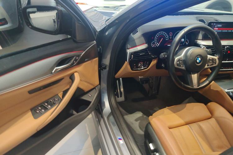 Used BMW 5 Series 2019 525i M Sport Package
