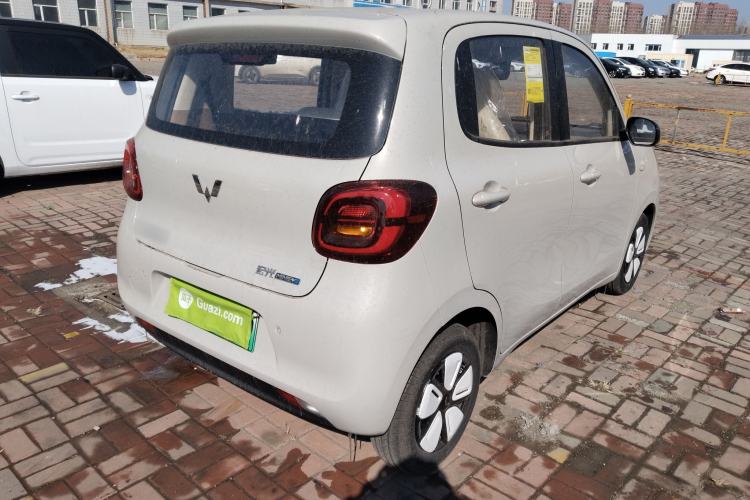 Used Wuling Hongguang MINIEV 2025 Four-Door Version Advanced Edition
