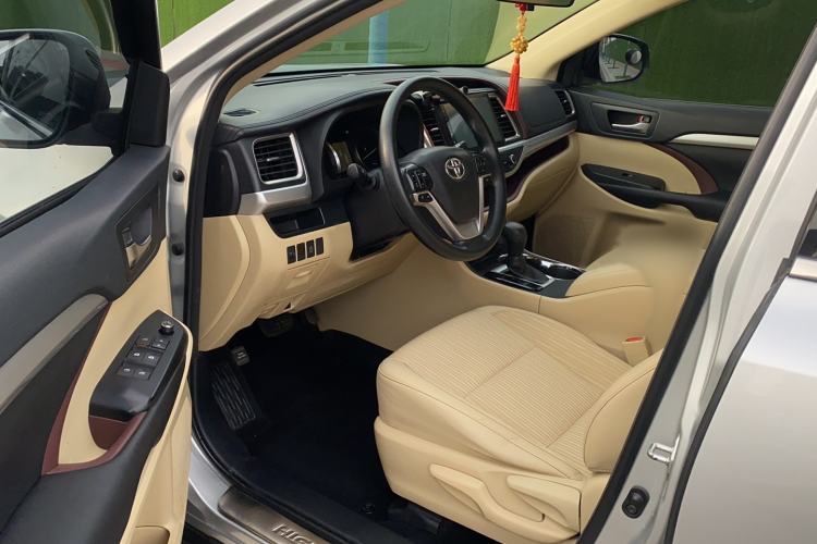 Used Toyota Highlander 2015 2.0T Four-Wheel Drive Elite Edition 7-Seater