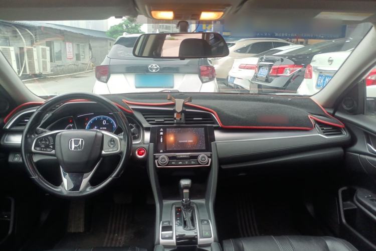 Used Honda Civic 2016 220TURBO CVT Prestige Edition
